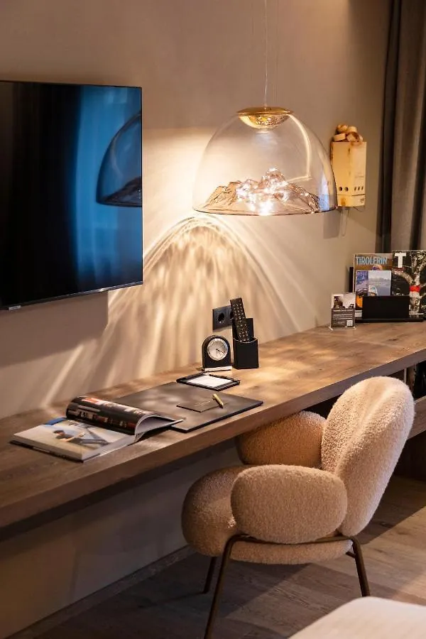 Hotel Innsbruck 4*,